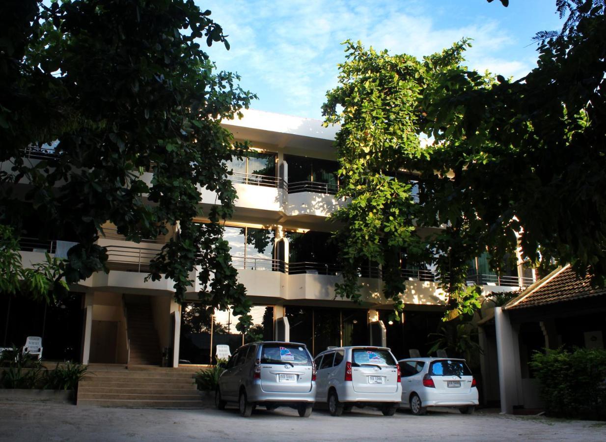 Baan Pron Phateep Patong Extérieur photo